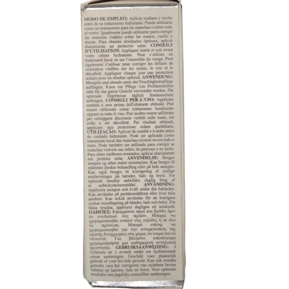 Kiehl's Clearly Corrective Dark Spot Solution Face Serum 1floz - Picture 4 of 8